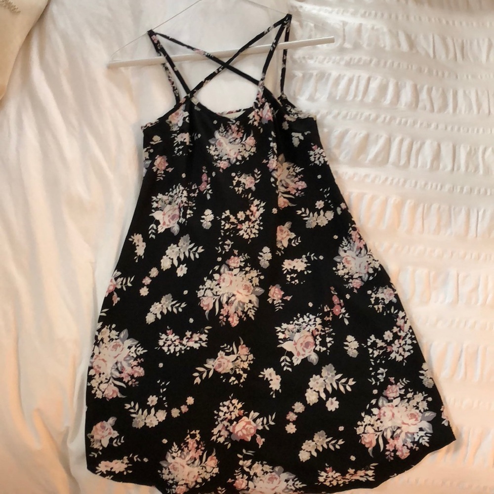 Black floral slip dress - Stillwater the Brand